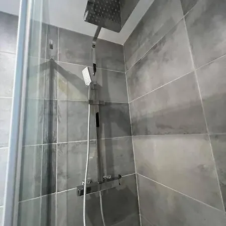 Appartement 2 Joli Neuf Veranda D Ete Bords De Marne 5 Km Paris *